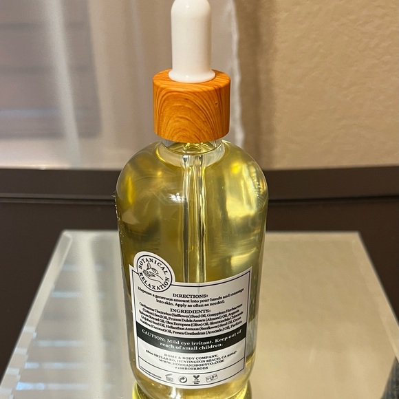 Jojoba  HYDRATE & RESTORE with Coconut Oil Eucalyptus Sage All Over Body Oil NEW - Picture 7 of 10